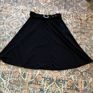 Adrienne Vittadini Black A-Line Skirt with Belt Detail size Medium